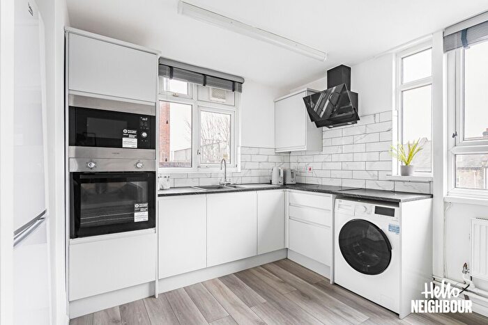 1 Bedroom Flat To Rent In Carlton Grove, London, SE15
