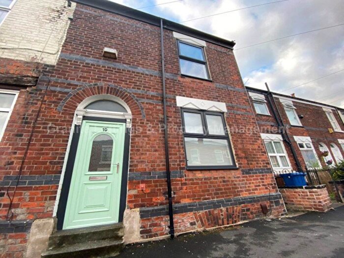 2 Bedroom Terraced House To Rent In Forbes Road, Offerton, Stockport, SK1