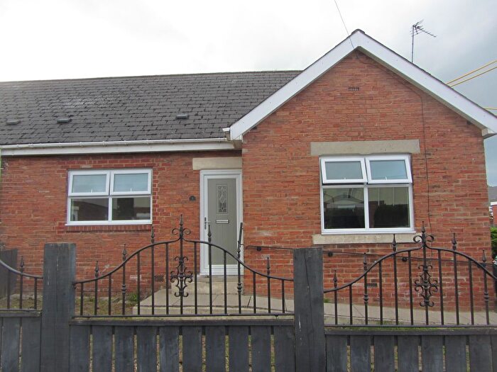 2 Bedroom Bungalow To Rent In The Crescent, Langley Park, DH7