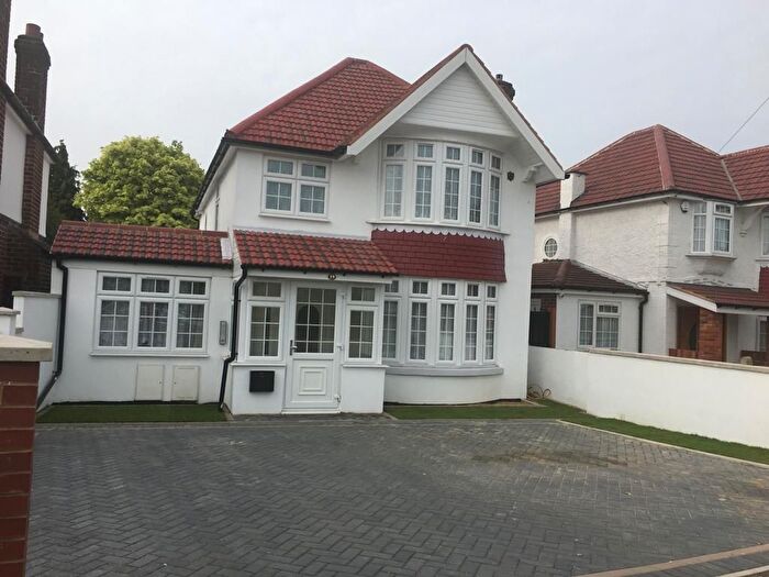 6 Bedroom Semi Detached House To Rent In Church Road, West Drayton, UB7