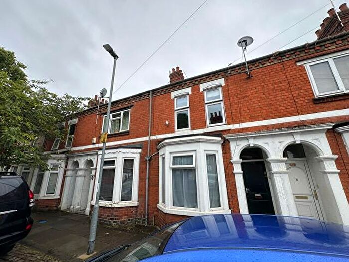 3 Bedroom House To Rent In Steene Street, Northampton, NN5