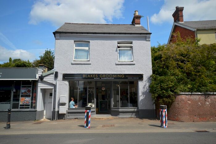 2 Bedroom Flat To Rent In Lower Street, Pulborough, RH20