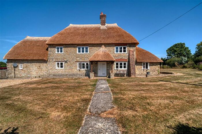 4 Bedroom Detached House For Sale In Holwell, Sherborne, Dorset, DT9