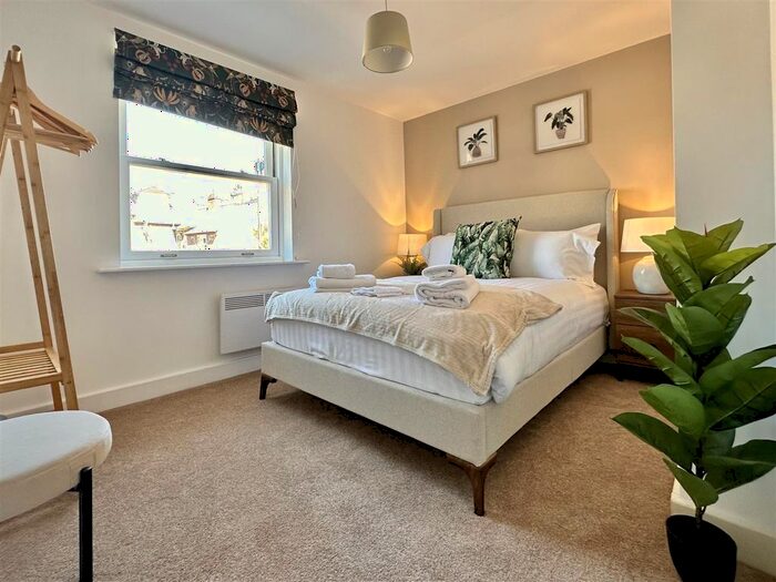 1 Bedroom Flat To Rent In East Mount Road, York, YO24