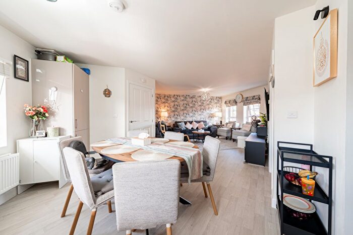 2 Bedroom Flat For Sale In Dionard Drive, Lubbesthorpe, Leicester, Leicestershire, LE19