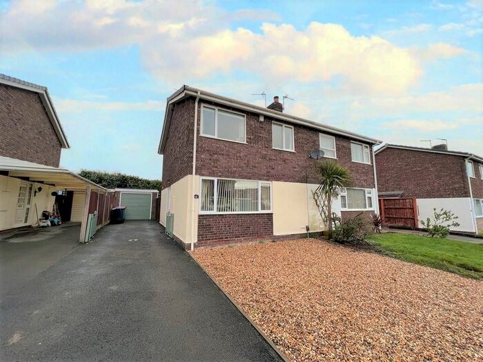 3 Bedroom Semi-Detached House To Rent In Appledore Gardens, Wellington, Telford TF1