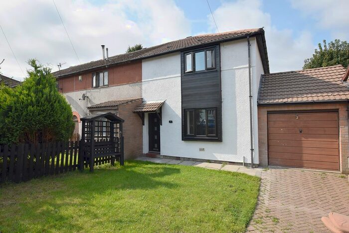 3 Bedroom Semi-Detached House To Rent In Cornel Grove, Burnley, BB11