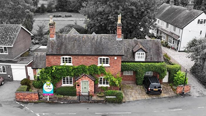 4 Bedroom Detached House For Sale In West Cottage, Mill End Lane, Alrewas, Burton-On-Trent, Staffordshire, DE13