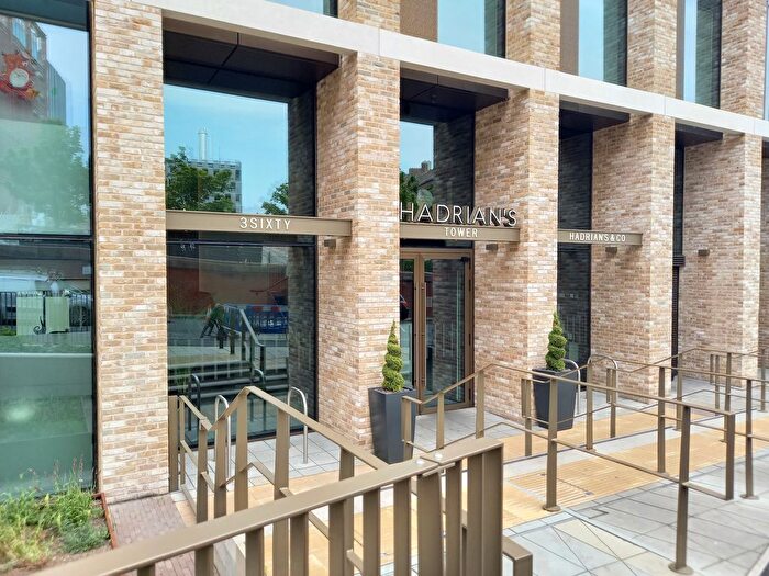 1 Bedroom Flat For Sale In Hadrians Tower, Rutherford Street, Newcastle Upon Tyne, NE4