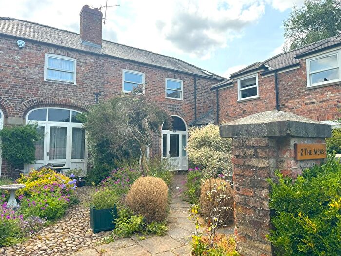 3 Bedroom Property To Rent In Greencliffe Drive, York, YO30