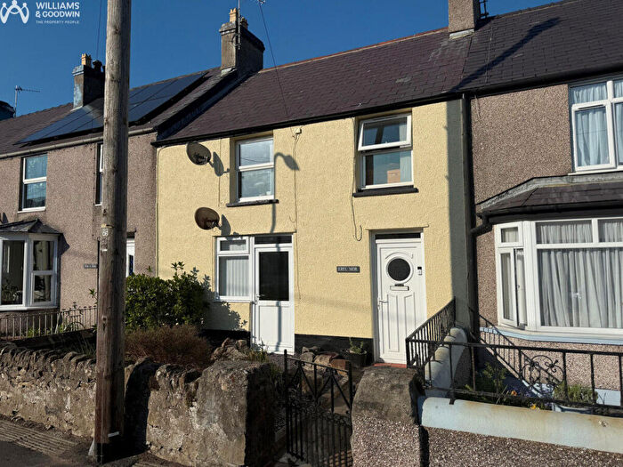 3 Bedroom Terraced House For Sale In High Street, Malltraeth, Anglesey, LL62