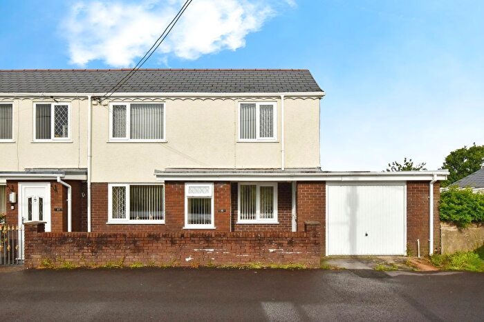 3 Bedroom Semi-Detached House For Sale In Leyshon Road, Gwaun Cae Gurwen, Ammanford, Neath Port Talbot, SA18