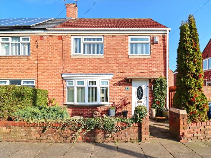 3 Bedroom Semi-Detached House For Sale In Cotswold Road, Sunderland, Tyne And Wear, SR5