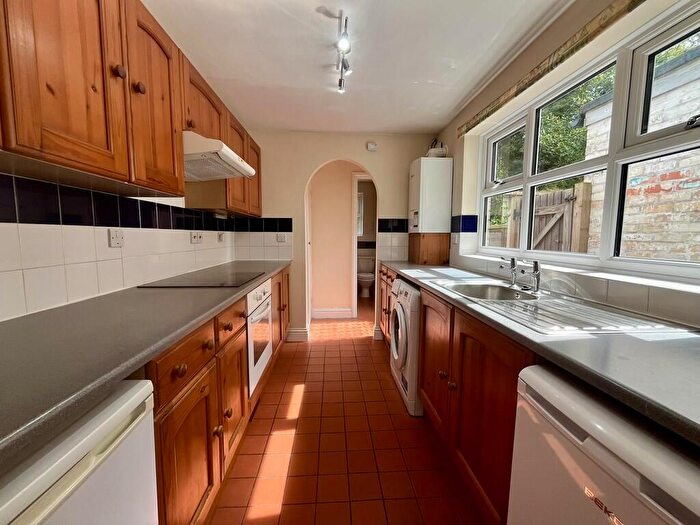 2 Bedroom End Of Terrace House To Rent In York Street, Cambridge, CB1