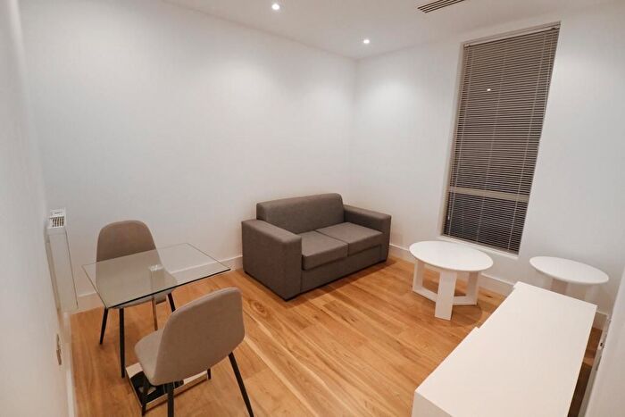 Studio For Sale In Trinity Square, - Saines Court, Hounslow, Middlesex, TW3