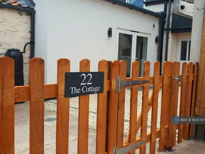 2 Bedroom Semi-Detached House To Rent In Fen Road, Metheringham, LN4