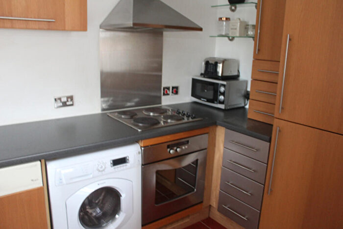 1 Bedroom Flat To Rent In Triumph House, Manor House Drive, CV1