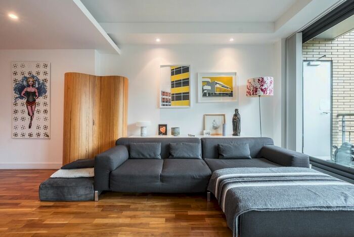 2 Bedroom Flat To Rent In City Road, London, EC1Y