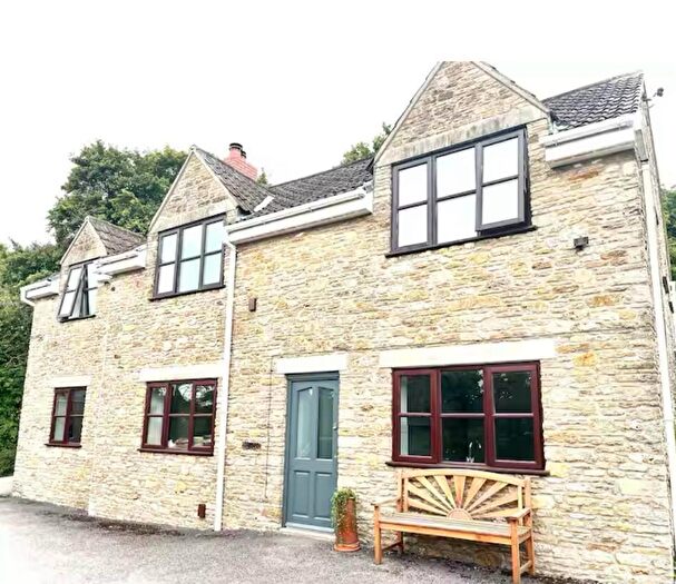 2 Bedroom Apartment To Rent In Buckland Dinham, Frome, BA11