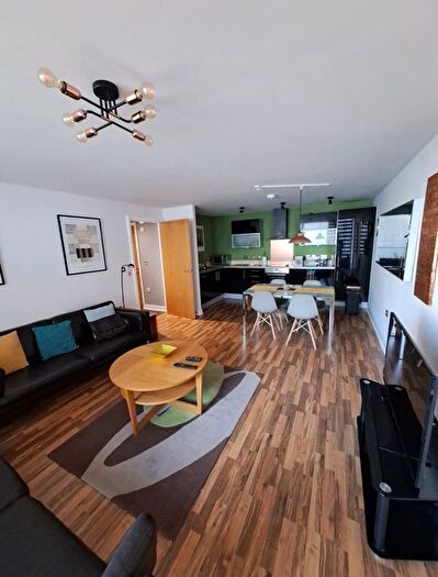 1 Bedroom Flat For Sale In Merrivale Mews, Milton Keynes, Buckinghamshire, MK9