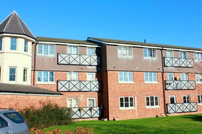 1 Bedroom Flat To Rent In Durban Road, Bognor Regis, PO22