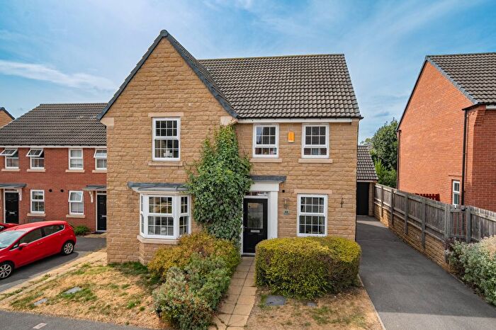 4 Bedroom Detached House For Sale In Park Road, Oulton, Leeds, West Yorkshire, LS26