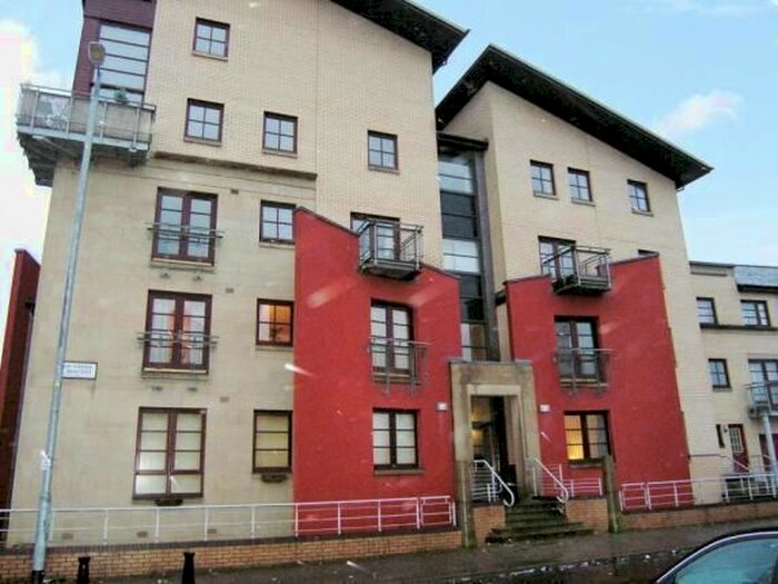 2 Bedroom Flat To Rent In Southside Crescent, Glasgow, G5