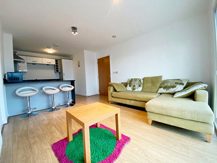 2 Bedroom Flat To Rent In Lewisham High Street, London, SE13