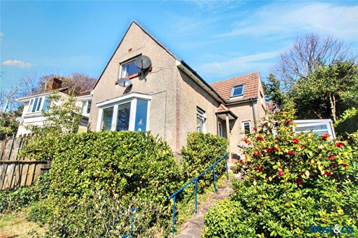 3 Bedroom Detached House For Sale In Glen Road, Parkstone, Poole, Dorset, BH14