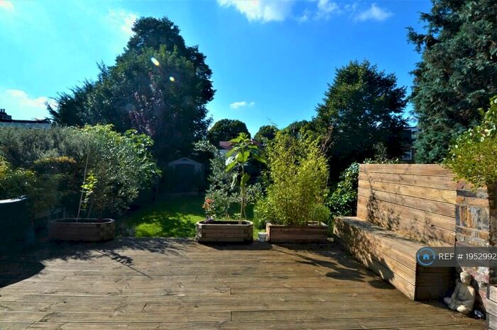 5 Bedroom End Of Terrace House To Rent In Cranmer Road, London, E7