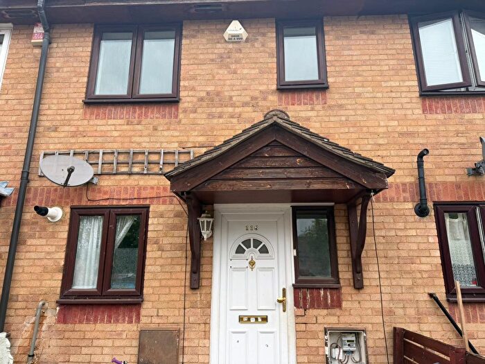2 Bedroom Terraced House To Rent In Pittman Gardens, Ilford, IG1