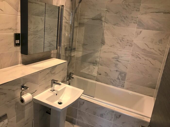 2 Bedroom Flat To Rent In Cardigan Road, Headingley, Leeds, LS6