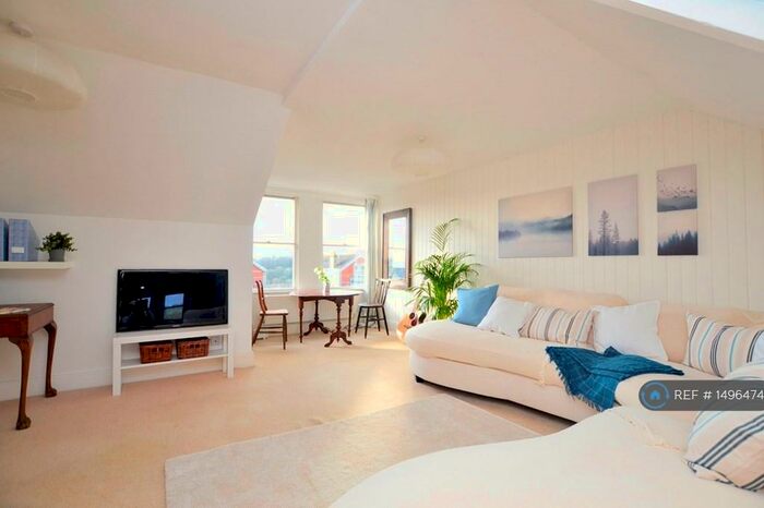 2 Bedroom Flat To Rent In Newbridge Hill, Bath, BA1