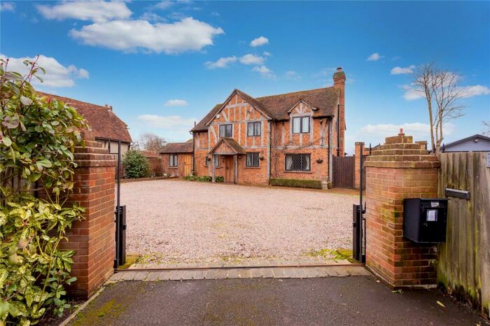4 Bedroom Detached House For Sale In Village Road, Dorney, Windsor, Berkshire, SL4