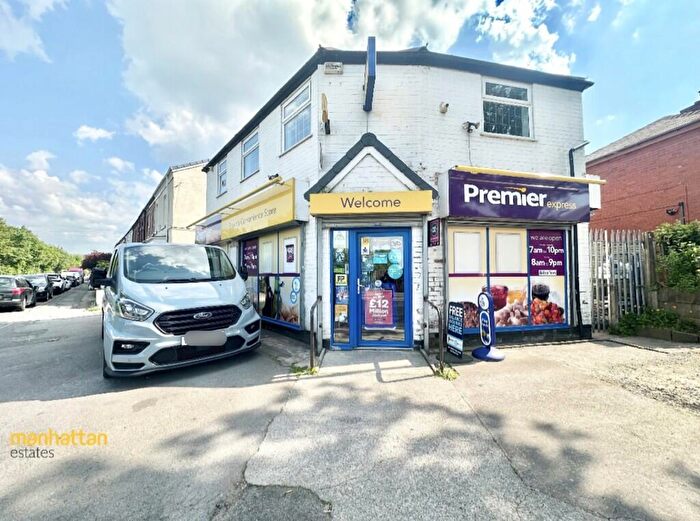 3 Bedroom Flat To Rent In Rawson Street, Farnworth, Bolton, BL4