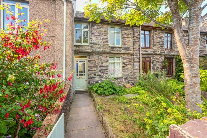 2 Bedroom Terraced House For Sale In Pen Yr Orsedd Terrace, Nantlle, Caernarfon, Gwynedd, LL54