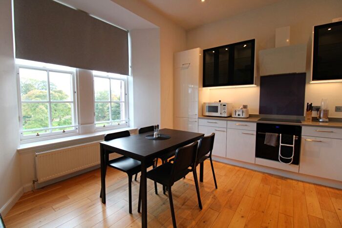 2 Bedroom Flat To Rent In Ballumbie House Elm Rise, Broughty Ferry, Dundee, DD5