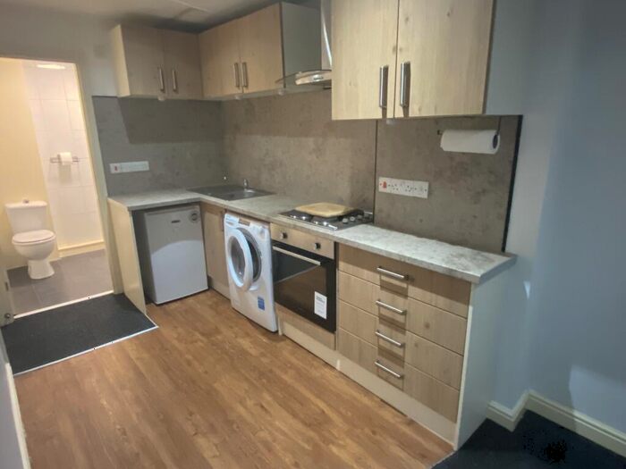 Apartment To Rent In Empire House, Doncaster, DN1