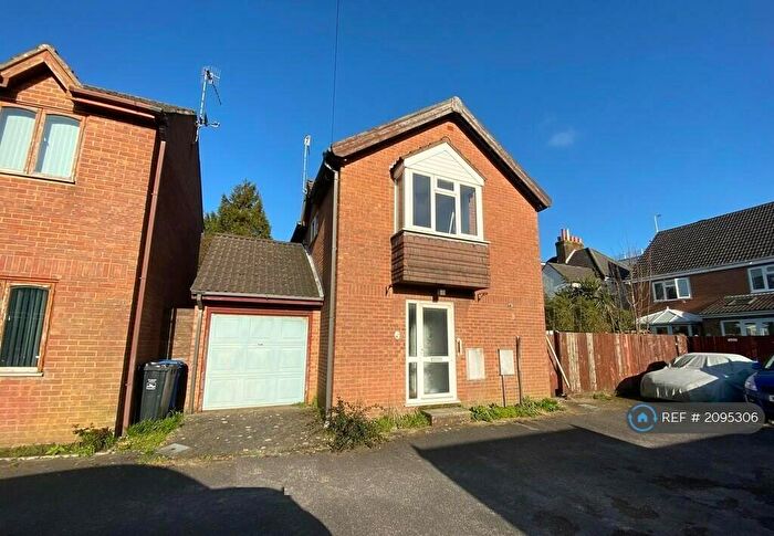 3 Bedroom Detached House To Rent In Cranes Mews, Poole, BH15