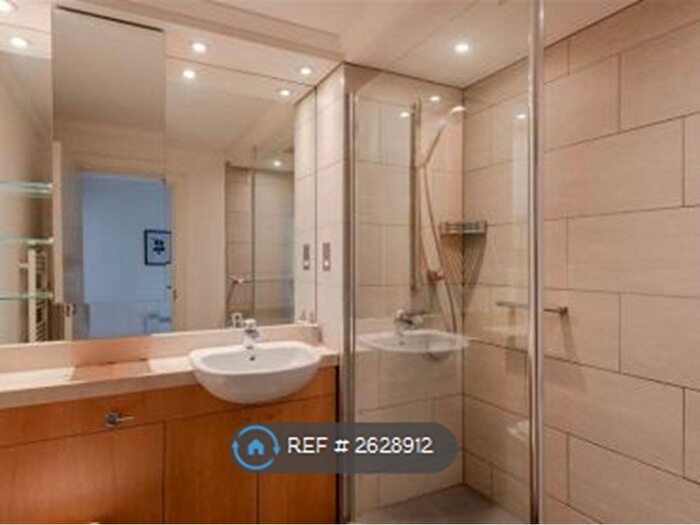 1 Bedroom Flat To Rent In High Holborn, London, WC1V