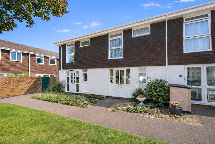 3 Bedroom Terraced House For Sale In Carew Road, Wallington, SM6