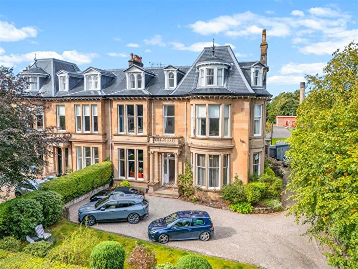 3 Bedroom Flat For Sale In / Winton Drive, Kelvinside, G12