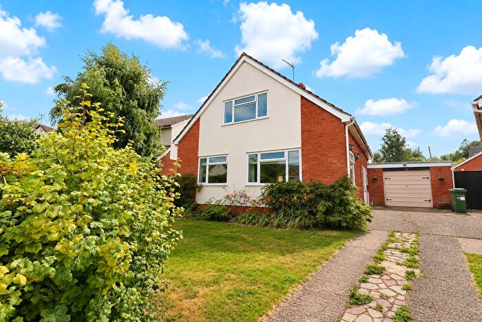 3 Bedroom Detached Bungalow For Sale In Spring Gardens, Wiveliscombe, Taunton, Somerset, TA4