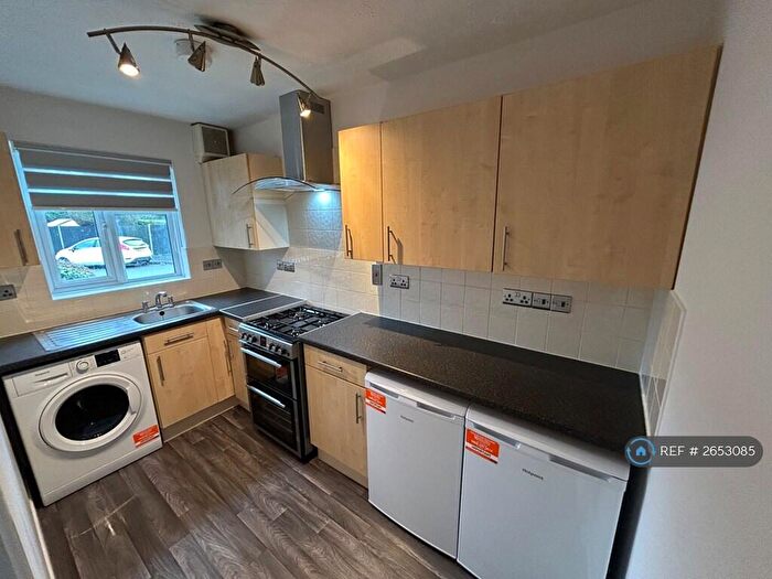 2 Bedroom End Of Terrace House To Rent In Penwith Walk, Woking, GU22