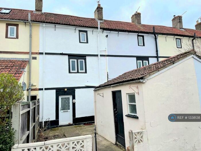 3 Bedroom Terraced House To Rent In London Road, Chippenham, SN15