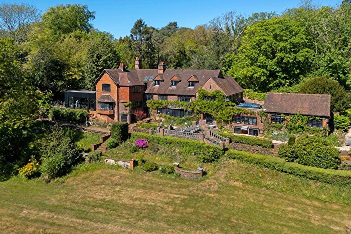9 Bedroom Detached House For Sale In Tilford Road, Farnham, Surrey, GU9