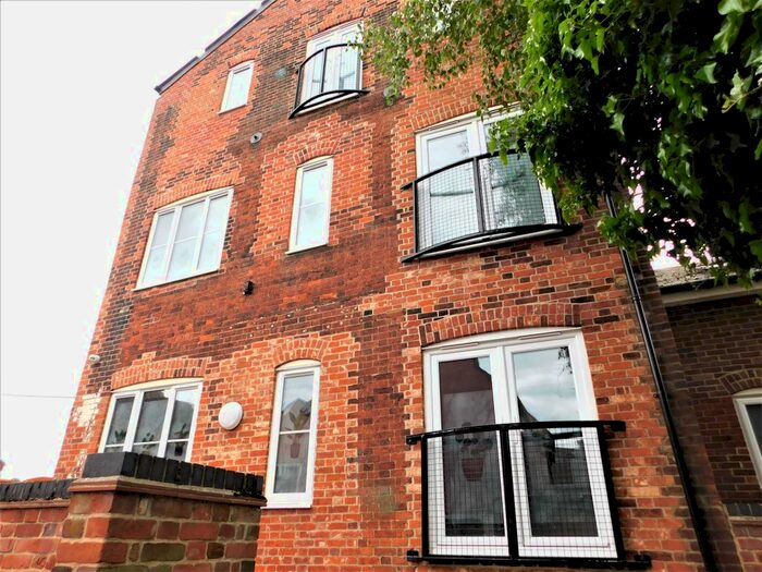 1 Bedroom Flat To Rent In St. Clements Church Lane, Ipswich, IP4