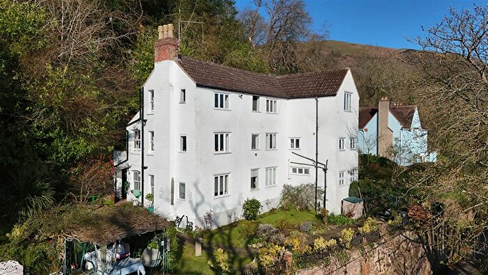 2 Bedroom Flat For Sale In Foley Terrace, Great Malvern, WR14