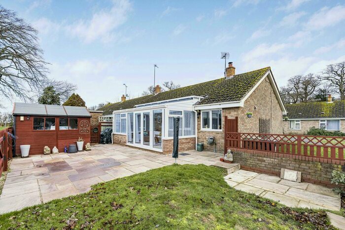 2 Bedroom Bungalow For Sale In Kingston Lisle, Wantage, OX12