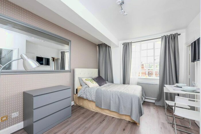 Studio To Rent In Sloane Avenue, Chelsea, London, SW3